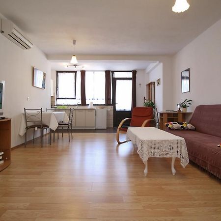 רוביני Apartment Svid מראה חיצוני תמונה