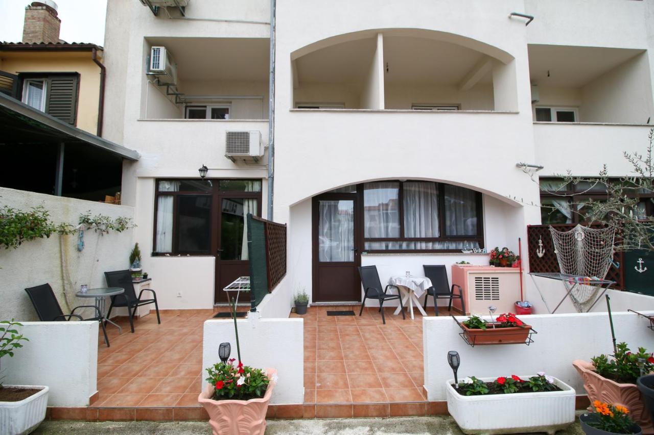 רוביני Apartment Svid מראה חיצוני תמונה