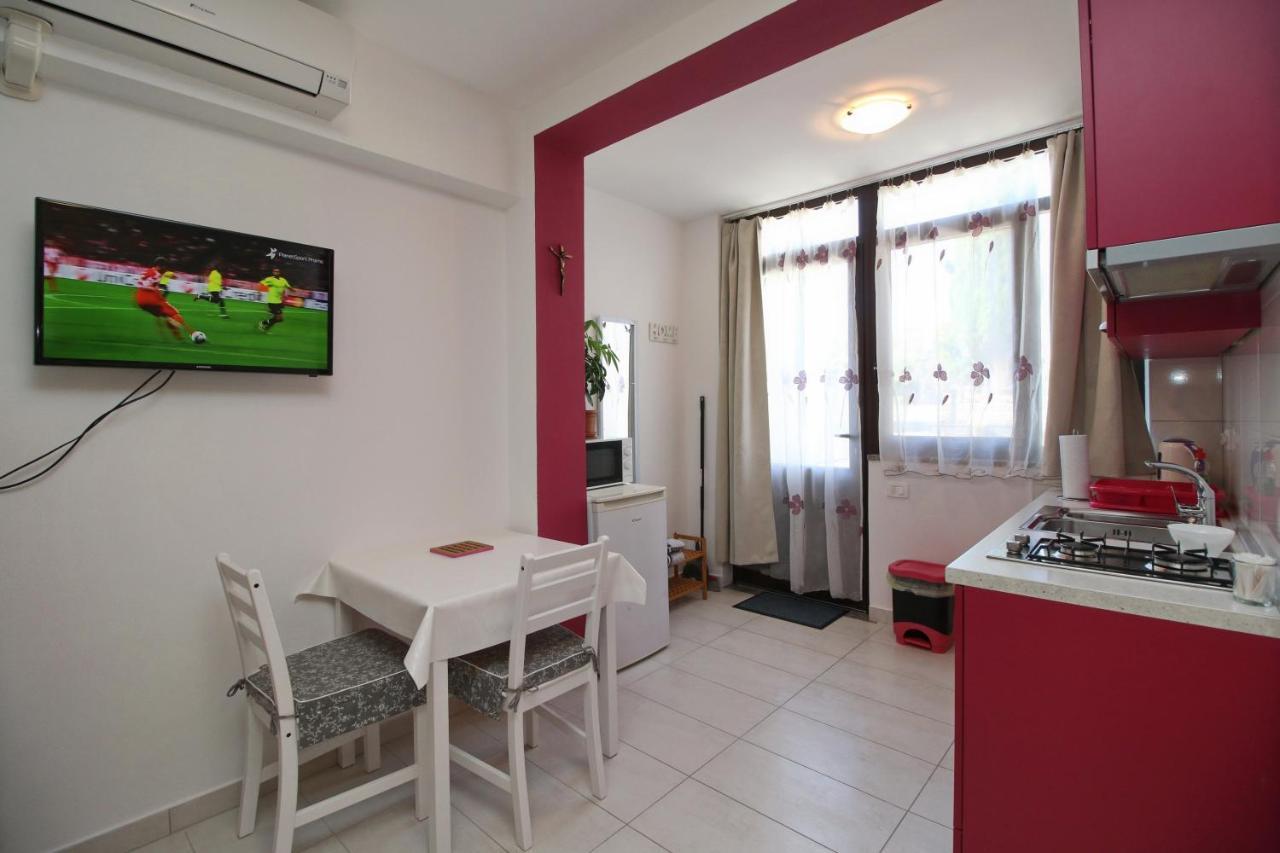 רוביני Apartment Svid מראה חיצוני תמונה